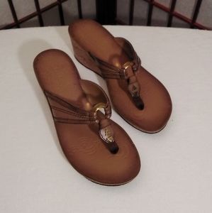 CLARKS SLIP ON THONG CORK WEDGE SANDAL